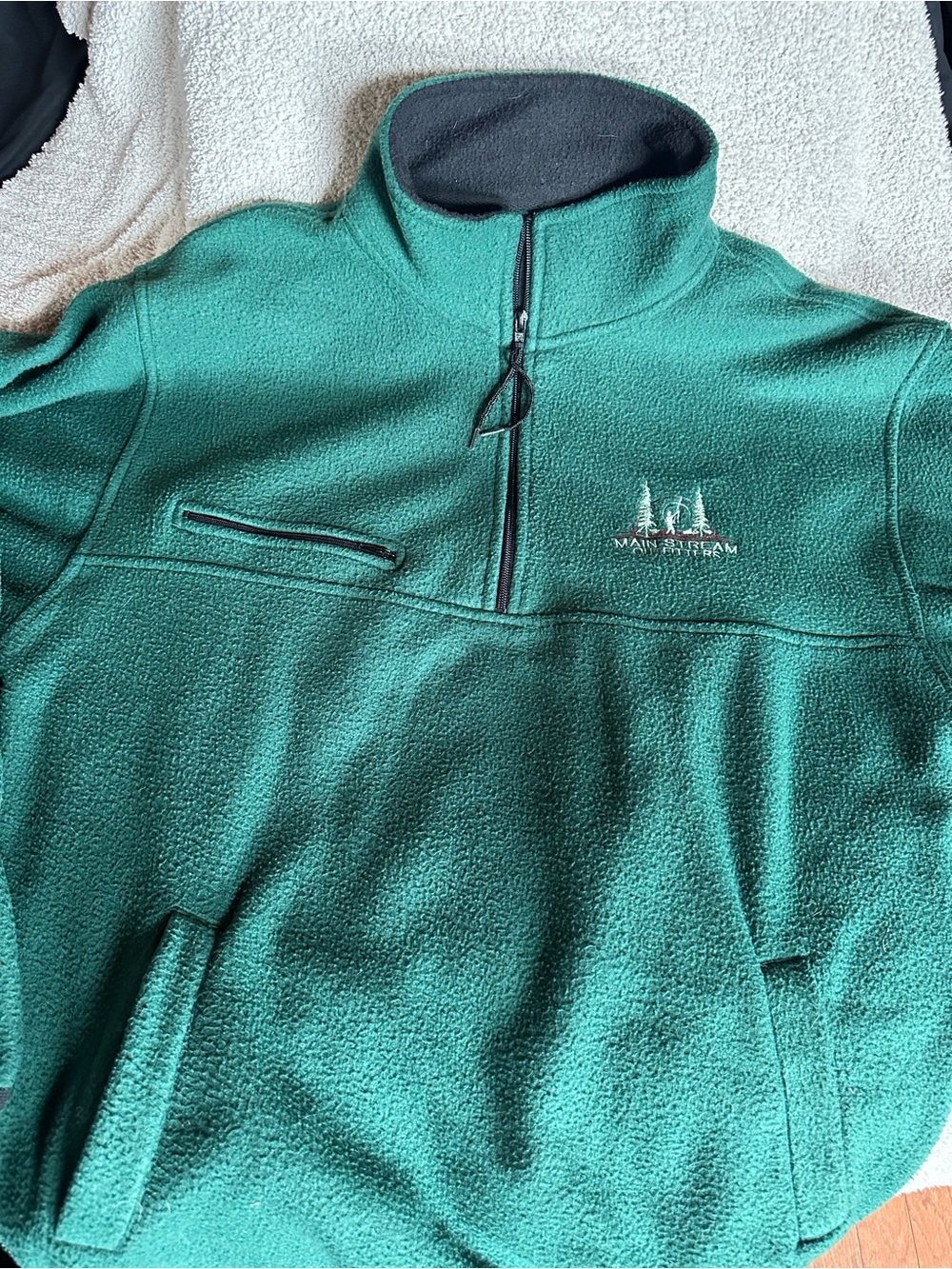 Men’s fleece pullover